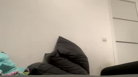 Snapshot of fancy_girl2424 chatting on 12/01/24, 04:51 fancy_girl2424 online show from 12/01/24, 04:51