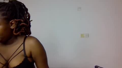 Snapshot of fancy_slyy chatting on 02/01/26, 07:51 Fancy online show from 02/01/26, 07:51