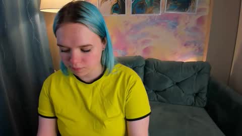 Bella online show from 12/15/25, 08:18