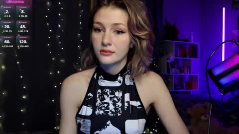 Snapshot of fancymeee chatting on 12/15/24, 04:04 fancymeee online show from 12/15/24, 04:04