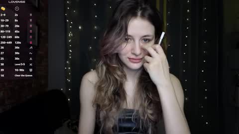 Snapshot of fancymeee chatting on 03/11/25, 11:37 fancymeee online show from 03/11/25, 11:37