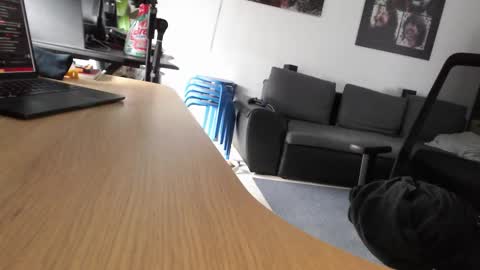 fandedanny online show from 09/16/25, 07:42