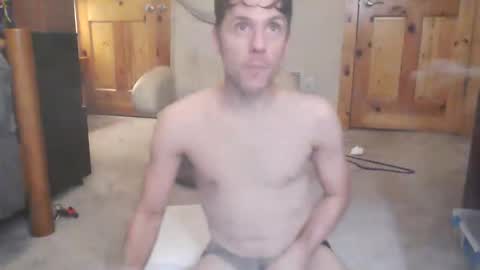 Snapshot of fanfriction chatting on 11/12/25, 08:26 Fan Friction online show from 11/12/25, 08:26