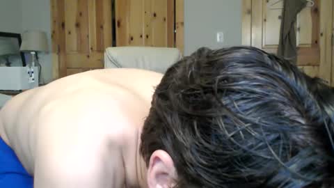 Snapshot of fanfriction chatting on 12/02/25, 07:09 Fan Friction online show from 12/02/25, 07:09