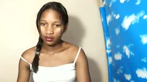 faniriah27 online show from 10/14/25, 07:03