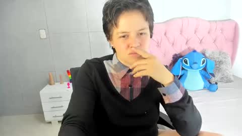 FANNY online show from 09/09/25, 02:44