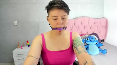 FANNY online show from 09/17/25, 01:51