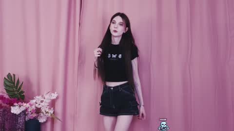 Kim online show from 01/29/25, 07:11