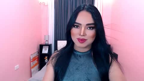 Snapshot of fantacyloverr chatting on 02/25/26, 10:03 ITYS ME MONA online show from 02/25/26, 10:03