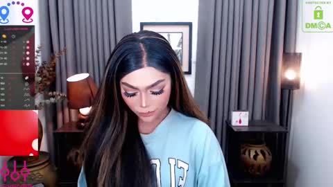 Snapshot of fantacyoflove chatting on 01/03/25, 11:01 YASI online show from 01/03/25, 11:01