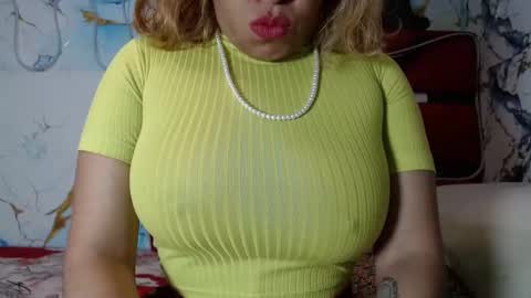 fantastic961397 online show from 11/22/25, 09:03