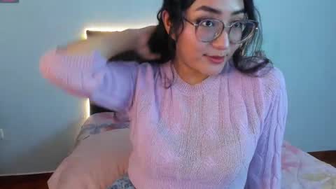 Snapshot of fantastic_asians2 chatting on 03/31/26, 05:13 Ale online show from 03/31/26, 05:13