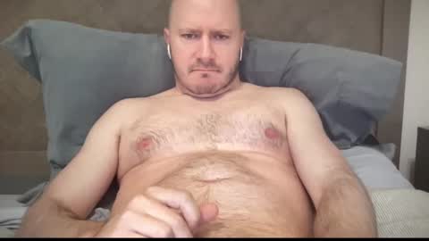 Snapshot of fantasticass6969 chatting on 01/06/26, 05:05 fantasticass6969 online show from 01/06/26, 05:05