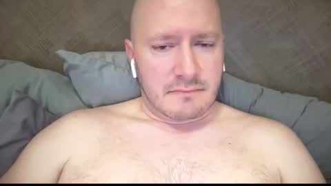 Snapshot of fantasticass6969 chatting on 02/10/26, 06:12 fantasticass6969 online show from 02/10/26, 06:12