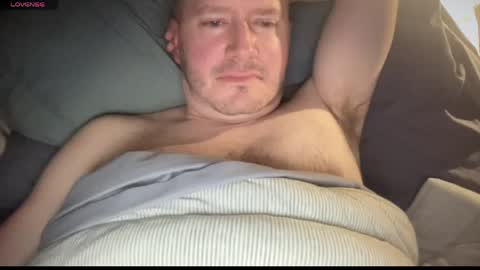 Snapshot of fantasticass6969 chatting on 04/04/26, 04:33 fantasticass6969 online show from 04/04/26, 04:33