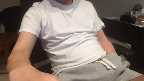 Snapshot of fantasticbake1 chatting on 10/02/25, 07:37 fantasticbake1 online show from 10/02/25, 07:37