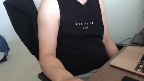 Snapshot of fantasticbake1 chatting on 11/20/25, 11:15 fantasticbake1 online show from 11/20/25, 11:15