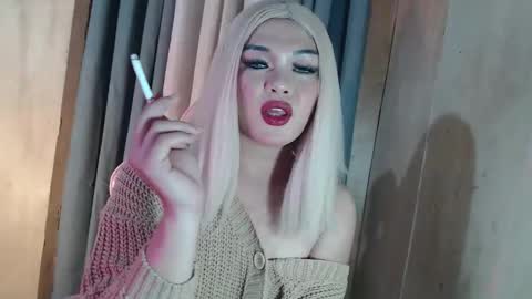 DANIELLA - DONT FORGET TO GIVE ME A THUMBSU UP online show from 04/29/26, 11:03