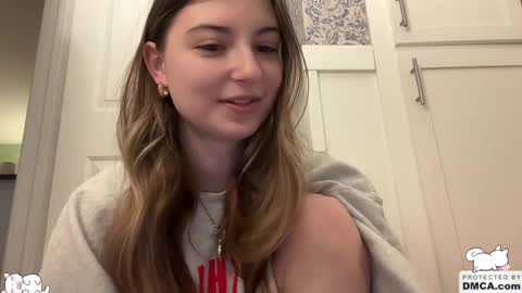 Ella online show from 10/06/25, 11:57