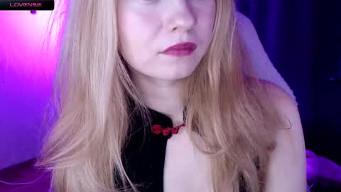 Snapshot of fantasymaria chatting on 02/12/25, 11:09 my name is Masha online show from 02/12/25, 11:09
