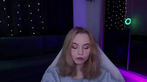 Snapshot of fantasymaria chatting on 05/15/26, 09:11 my name is Masha online show from 05/15/26, 09:11