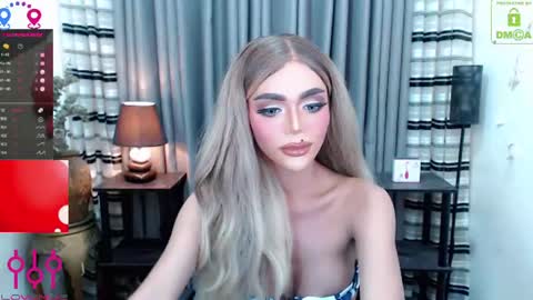 Snapshot of fantasyofsex chatting on 07/30/26, 01:37 YASI online show from 07/30/26, 01:37
