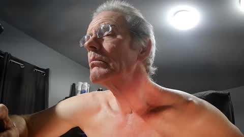 fantasyresort online show from 01/02/25, 03:58