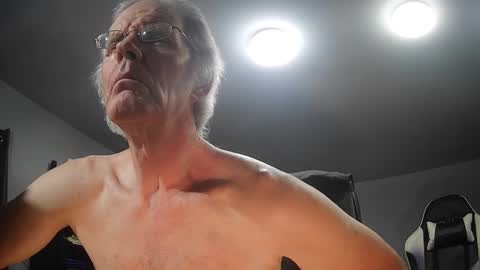 fantasyresort online show from 03/03/25, 03:52