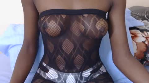 Snapshot of fantee_eeh chatting on 07/20/26, 04:53 pretty slim online show from 07/20/26, 04:53