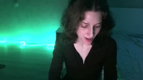 Kira online show from 03/20/26, 01:32