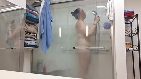 Scarlett online show from 11/30/25, 07:40