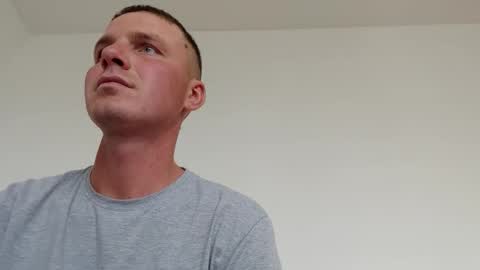 Snapshot of farafonoff chatting on 11/03/25, 01:01 farafonoff online show from 11/03/25, 01:01