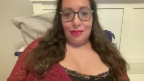 Snapshot of farahday chatting on 09/23/25, 06:00 Farah online show from 09/23/25, 06:00