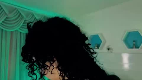 Farah online show from 03/16/26, 12:09