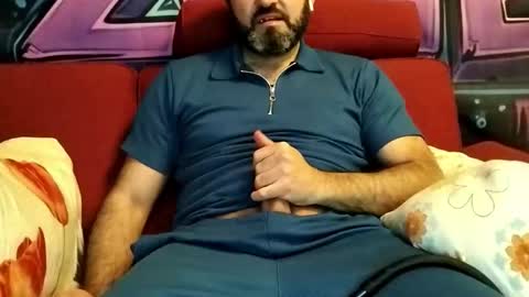 Snapshot of faresxxxaaa chatting on 04/01/26, 01:17 Amer online show from 04/01/26, 01:17