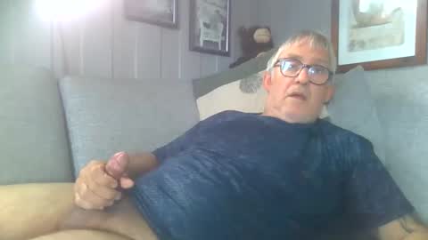 Snapshot of farko6 chatting on 06/11/26, 08:56 farko6 online show from 06/11/26, 08:56