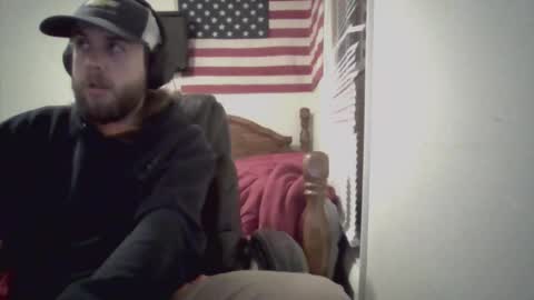 Snapshot of farmboy2398 chatting on 02/26/25, 11:26 farmboy2398 online show from 02/26/25, 11:26