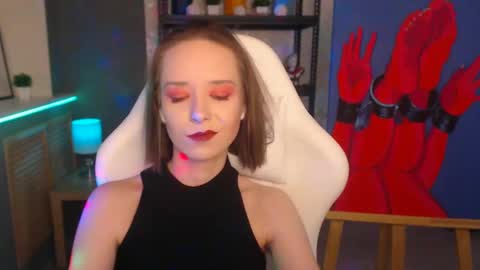 Snapshot of fascinating___eyes chatting on 12/07/24, 10:28 Fascinating   Eyes online show from 12/07/24, 10:28