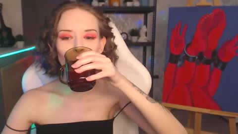 Snapshot of fascinating___eyes chatting on 11/28/25, 08:22 Fascinating Eyes online show from 11/28/25, 08:22