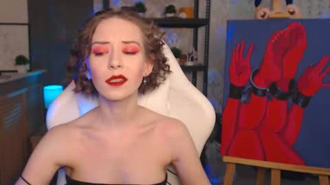 Snapshot of fascinating___eyes chatting on 02/11/26, 09:42 Fascinating Eyes online show from 02/11/26, 09:42