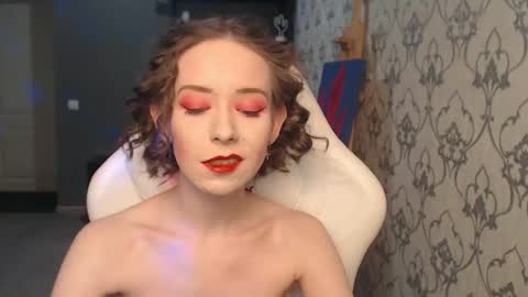 Snapshot of fascinating___eyes chatting on 03/28/26, 12:10 Fascinating Eyes online show from 03/28/26, 12:10