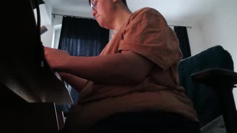 Snapshot of fat_bubble chatting on 02/03/26, 03:50 Fat Bernd online show from 02/03/26, 03:50