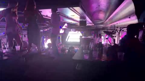  Lily  Waifu  online show from 05/14/26, 01:56