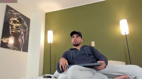 Snapshot of fatdick_1 chatting on 04/17/26, 06:44 M A T T E O online show from 04/17/26, 06:44