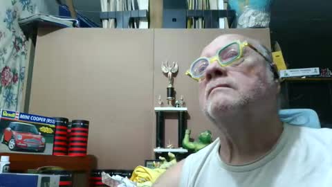 Fred. online show from 11/26/25, 11:28