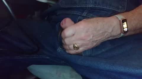 Snapshot of fatfreddythecat chatting on 02/11/26, 10:04 Fred. online show from 02/11/26, 10:04