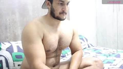fatherfly001 online show from 04/30/26, 08:57