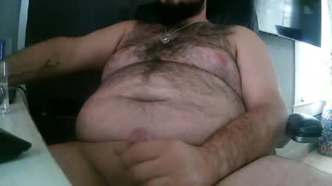 Snapshot of fattrademoney chatting on 01/06/25, 08:28 Hansome online show from 01/06/25, 08:28