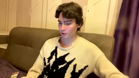 Snapshot of faustfrost chatting on 10/11/25, 04:27 Faust online show from 10/11/25, 04:27