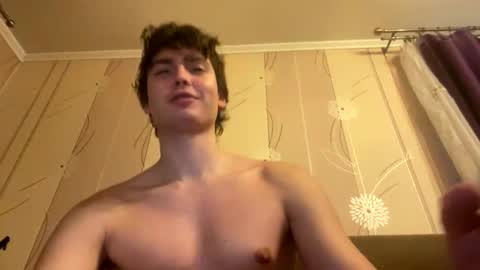 Snapshot of faustfrost chatting on 11/07/25, 07:30 Faust online show from 11/07/25, 07:30